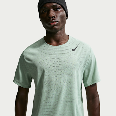Nike AeroSwift Men's Dri-FIT ADV Short-Sleeve Running Top. Nike.com